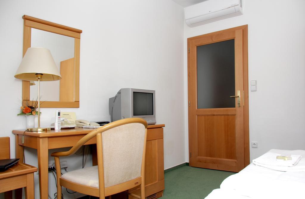 Penzion Budvarka Hodonín Kültér fotó